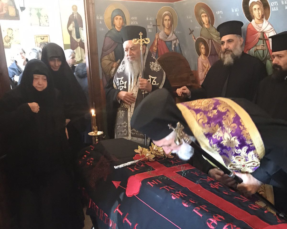 Εύβοια: Θλίψη στην κηδεία της μακαριστής Μοναχής Μακρίνας