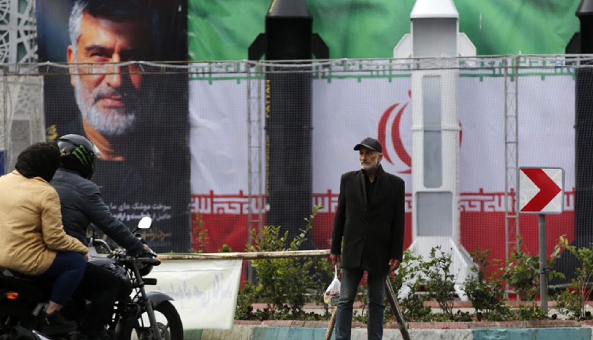 Economist: Πώς το Ιράν κερδίζει δισεκατομμύρια από τον πόλεμο του Τραμπ