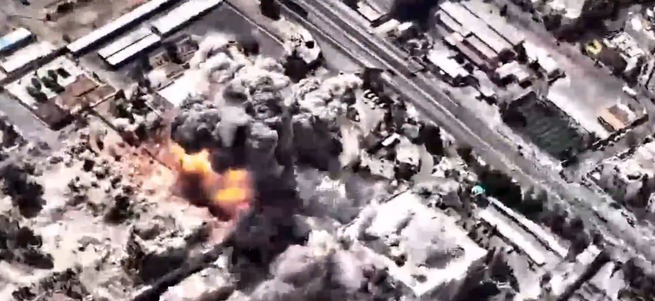 Συγκλονιστικό βίντεο: Η στιγμή του χτυπήματος του Ισραήλ που σκότωσε τον Χαμενεΐ