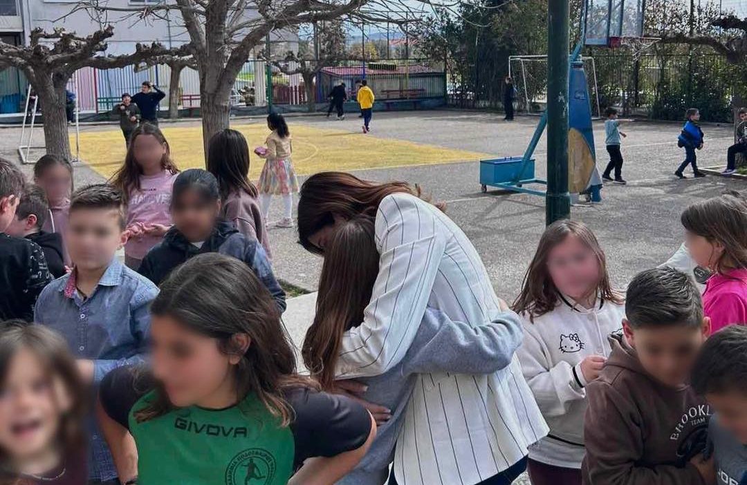 Εύβοια: Ενισχύθηκαν με νέο εξοπλισμό σχολεία με πρωτοβουλία Καραμπατσώλη