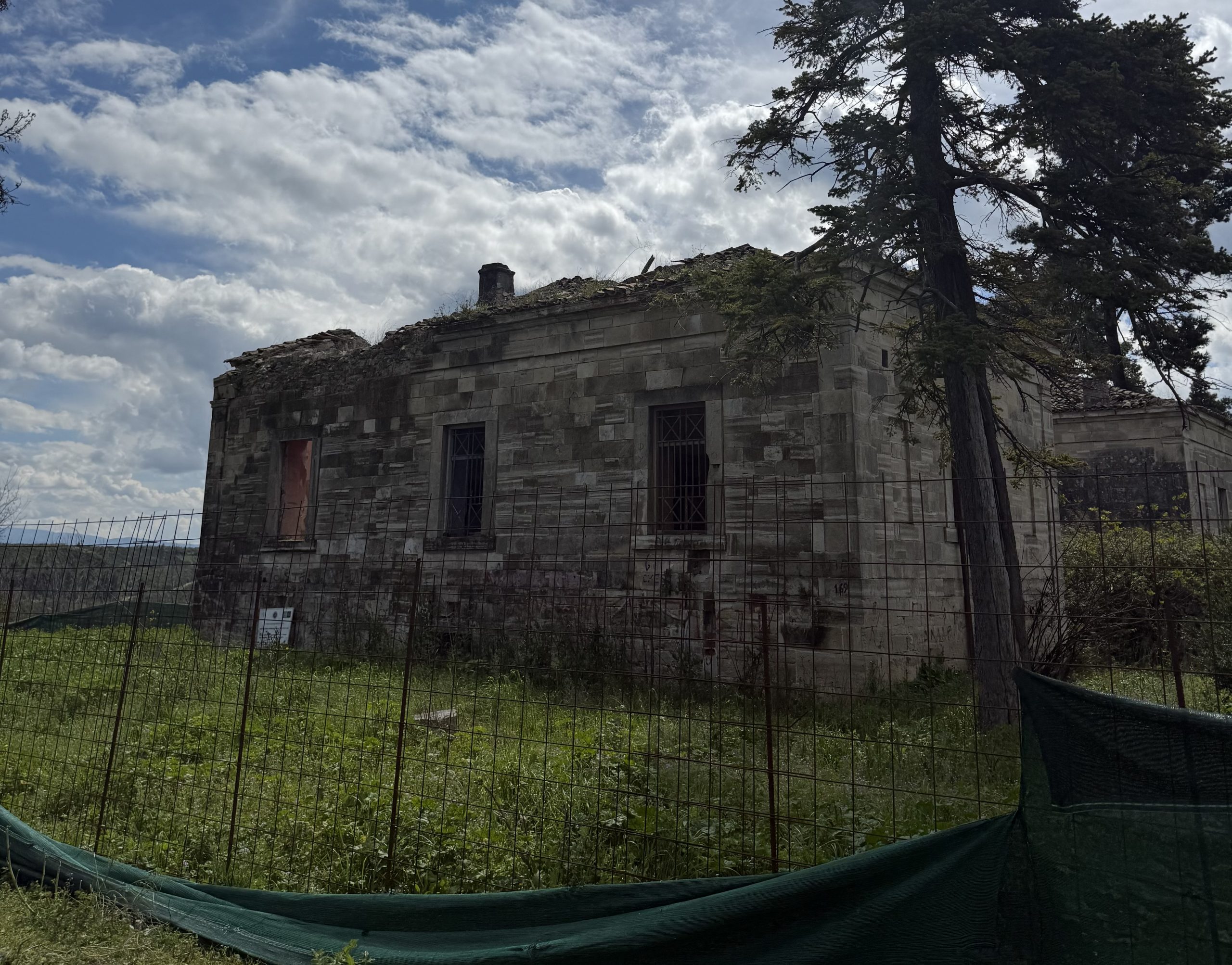 Από την εγκατάλειψη… στην αποκατάσταση ιστορικού αρχοντικού στην Εύβοια