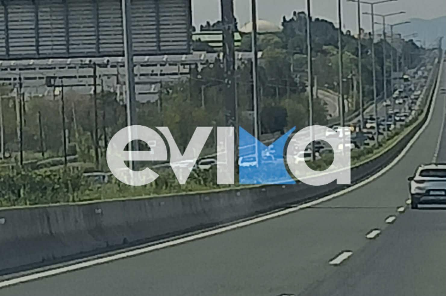 Μετ’ εμποδίων η επιστροφή των εκδρομέων του Πάσχα – Σε ποια σημεία υπάρχει αυξημένη κίνηση