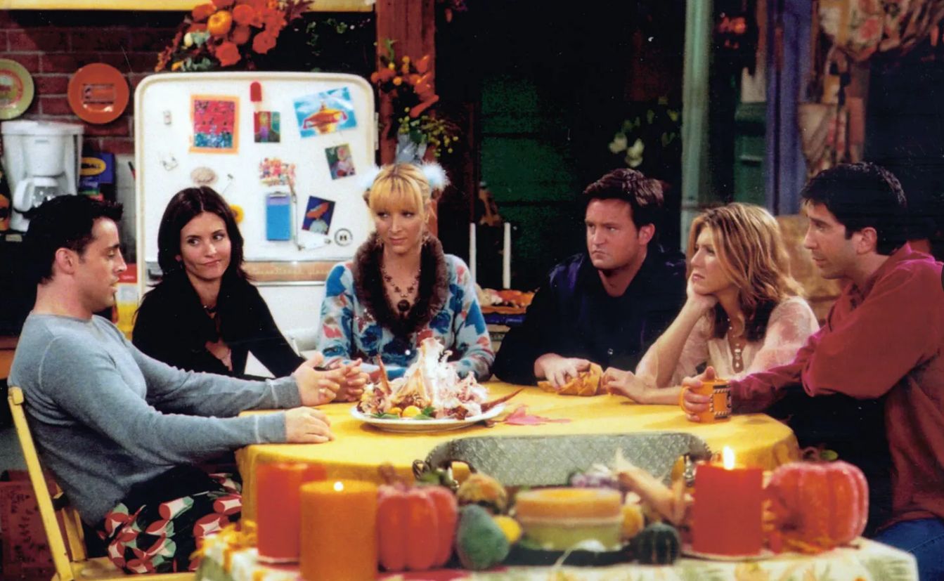 «Friends»: Συνεχίζουν να κερδίζουν εκατομμύρια από τα δικαιώματα επαναπροβολής οι πρωταγωνιστές