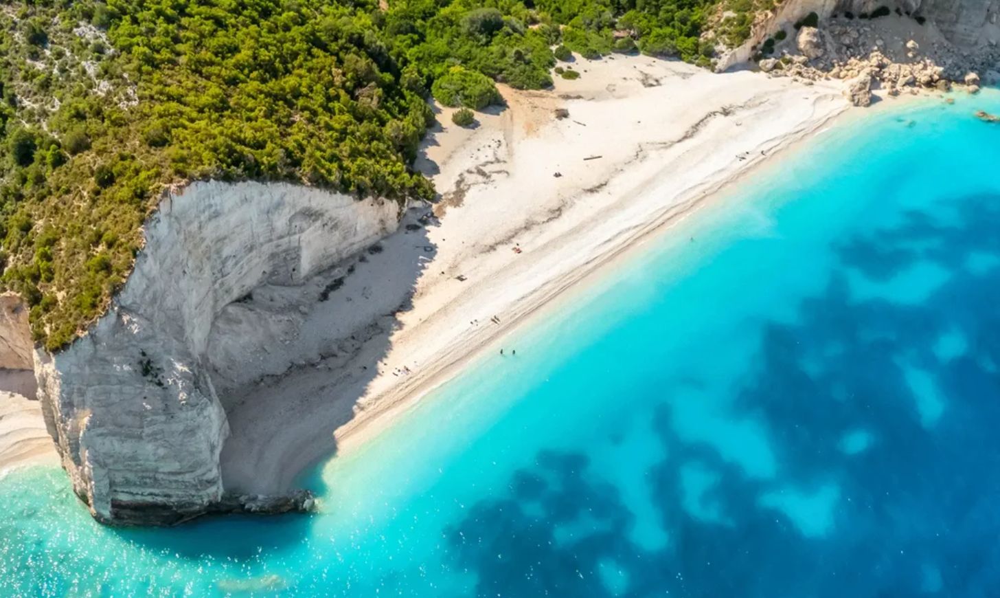 Ελληνική η Νο1 παραλία στην Ευρώπη για το 2026 – Δείτε τη λίστα με τις 50 καλύτερες