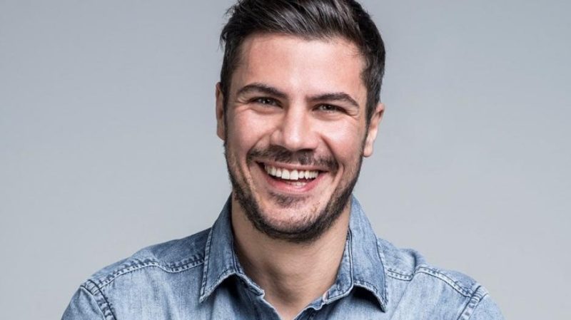 Πασίγνωστος σεφ βρέθηκε σε χωριό της Εύβοιας