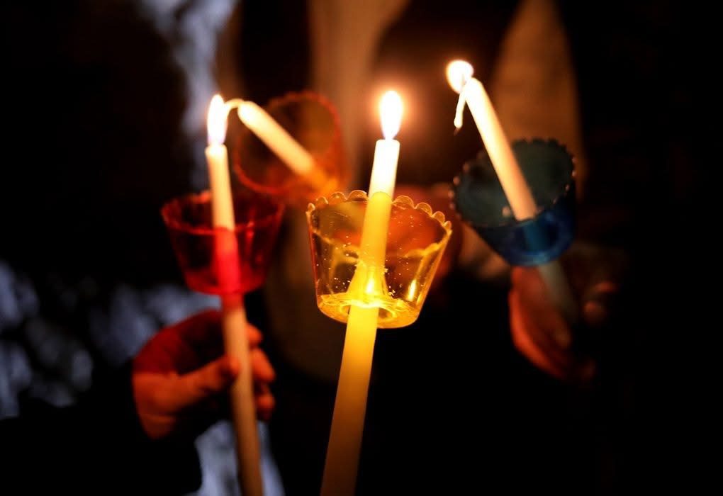 Πανικός σε εκκλησία της Εύβοιας: Πάπας έδιωξε αντιδήμαρχο την ώρα της Ανάστασης