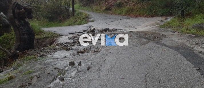 Μεγάλη προσοχή σε αυτό τον δρόμο της Εύβοιας – «Κόπηκε» στα δύο – Μάχη για αποκατάσταση
