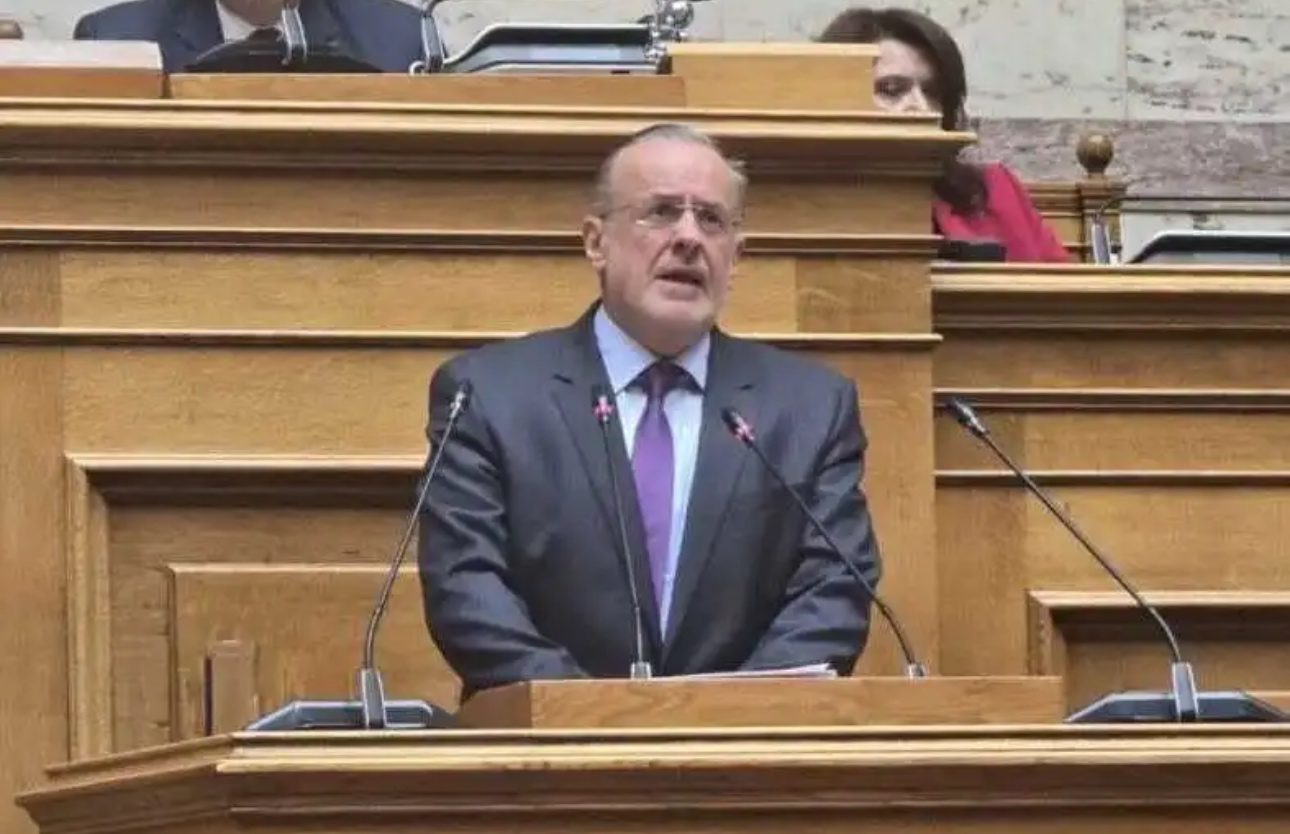 Ζεμπίλης: Από 3 Μαρτίου έχω προτείνει το ασυμβίβαστο ιδιότητας βουλευτή και υπουργού