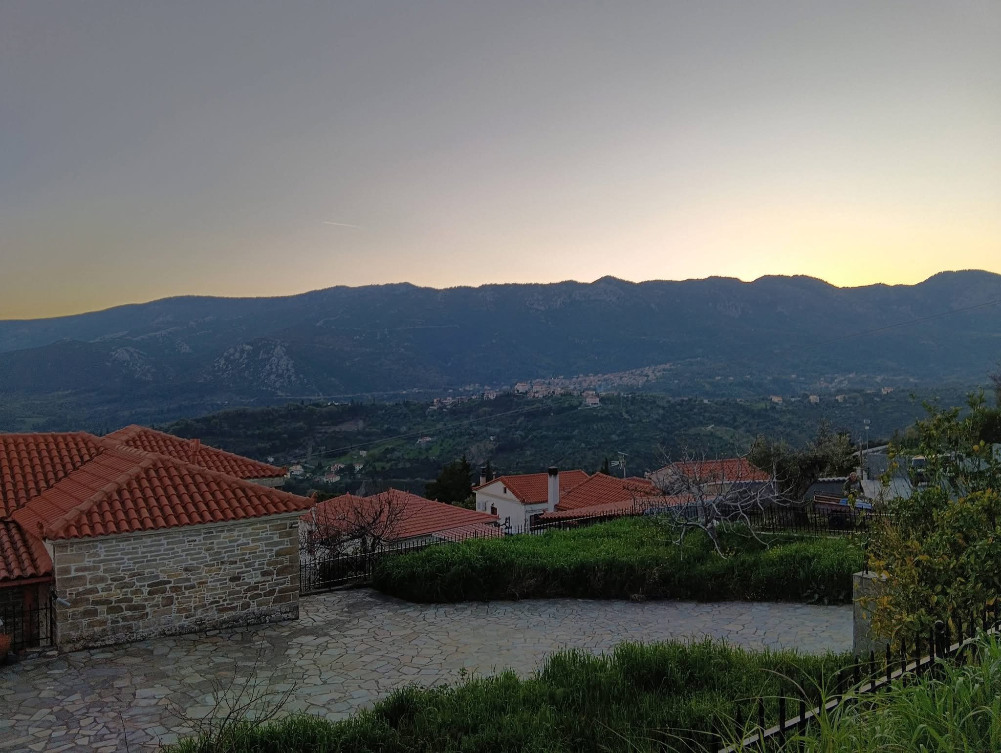 Καιρός: Υψηλές θερμοκρασίες σήμερα στην Εύβοια