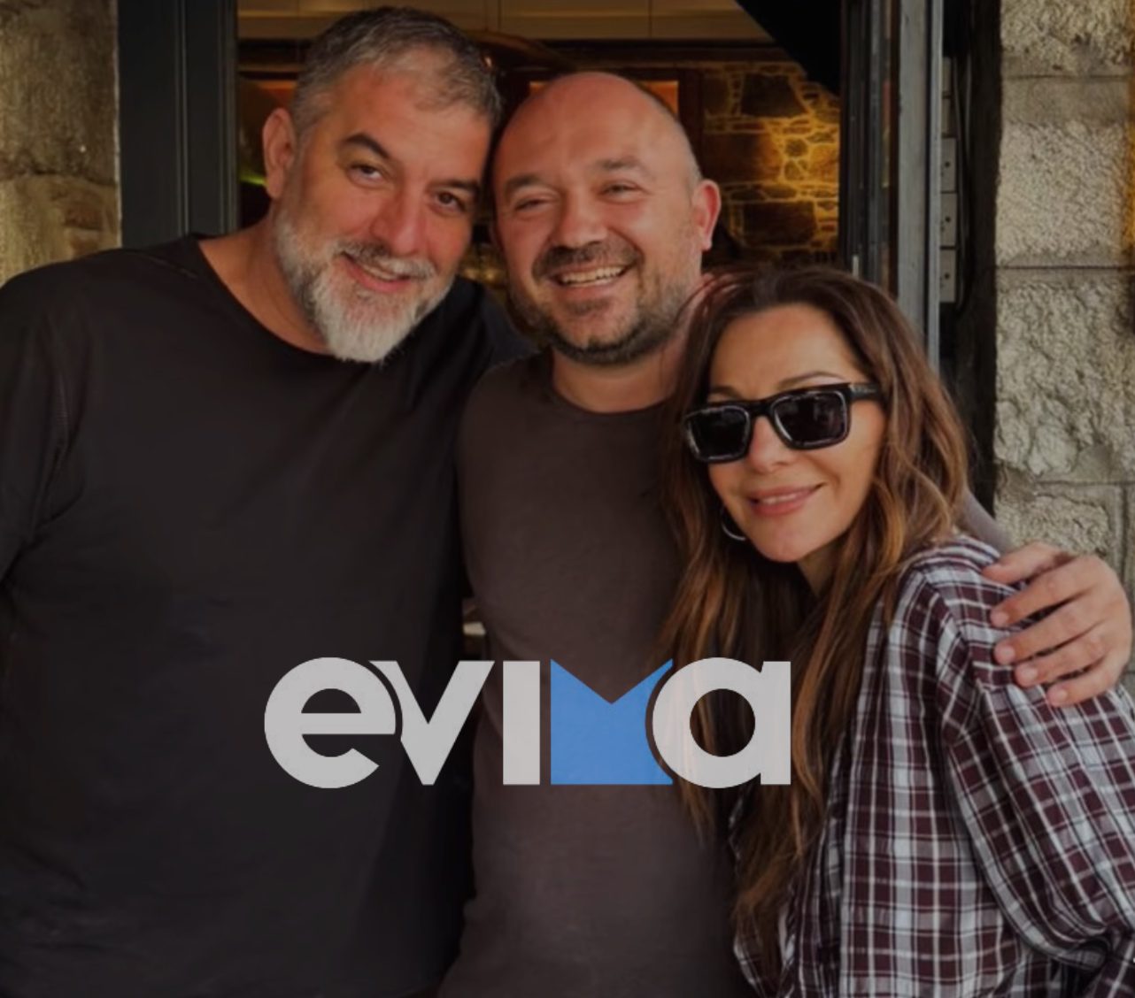 Στην Εύβοια Βανδή και Μπισμπίκης – Σε ποιο γνωστό ουζερί έφαγαν