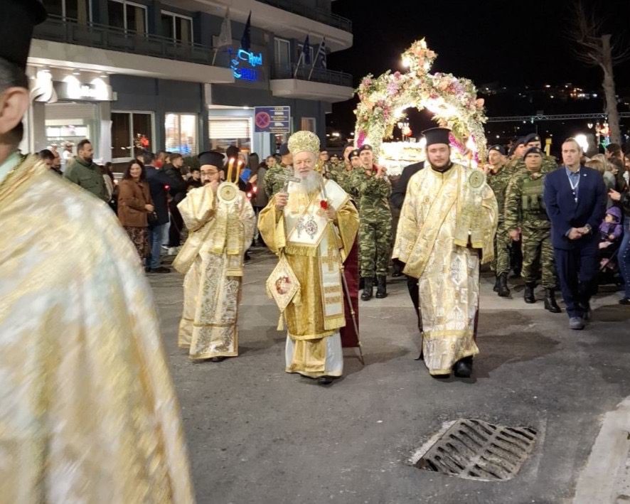 Χαλκίδα: Ρίγη συγκίνησης κατά την κορύφωση των Παθών του Χριστού
