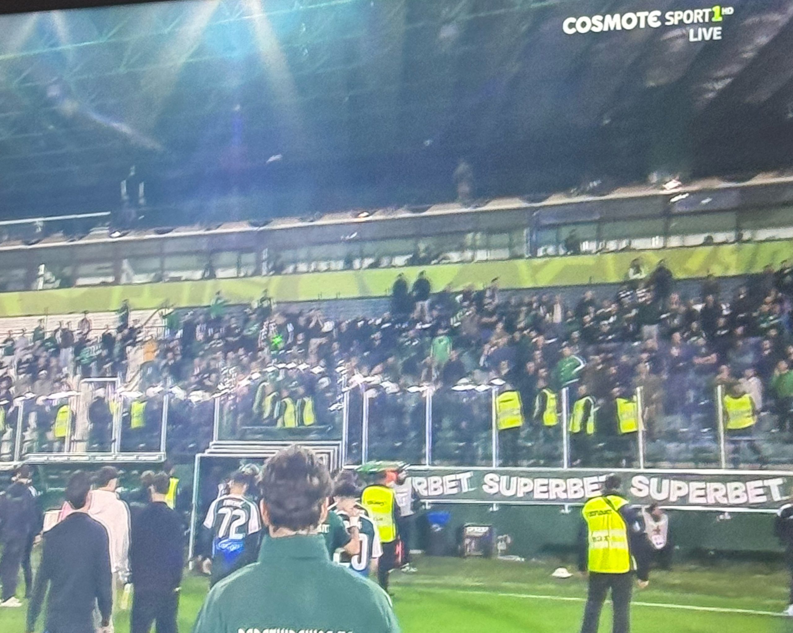 Παναθηναϊκός – Ολυμπιακός 0-2: Οι Πειραιώτες πήραν το ντέρμπι «αιωνίων» και έμειναν ζωντανοί στο κυνήγι της ΑΕΚ