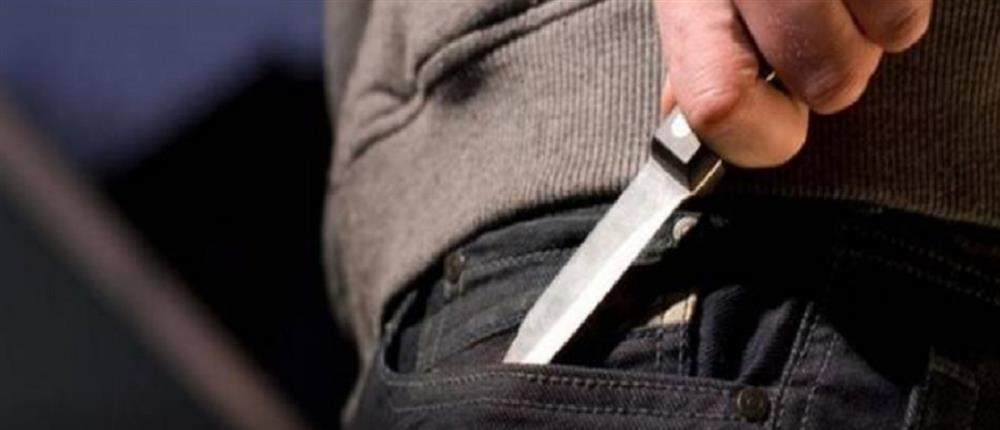 Συναγερμός στην Πάτρα: Νεαρός απειλεί οδηγούς ταξί με αιχμηρό αντικείμενο