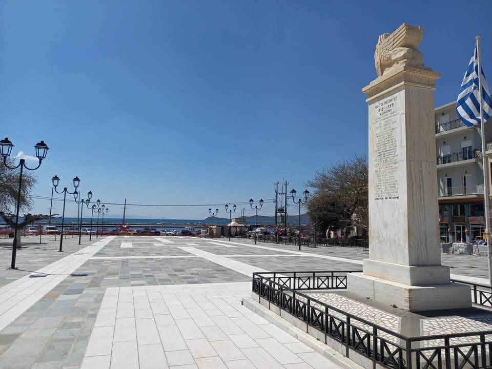 Ολοκληρώθηκε μεγάλο έργο ανάπλασης πλατείας στην Εύβοια