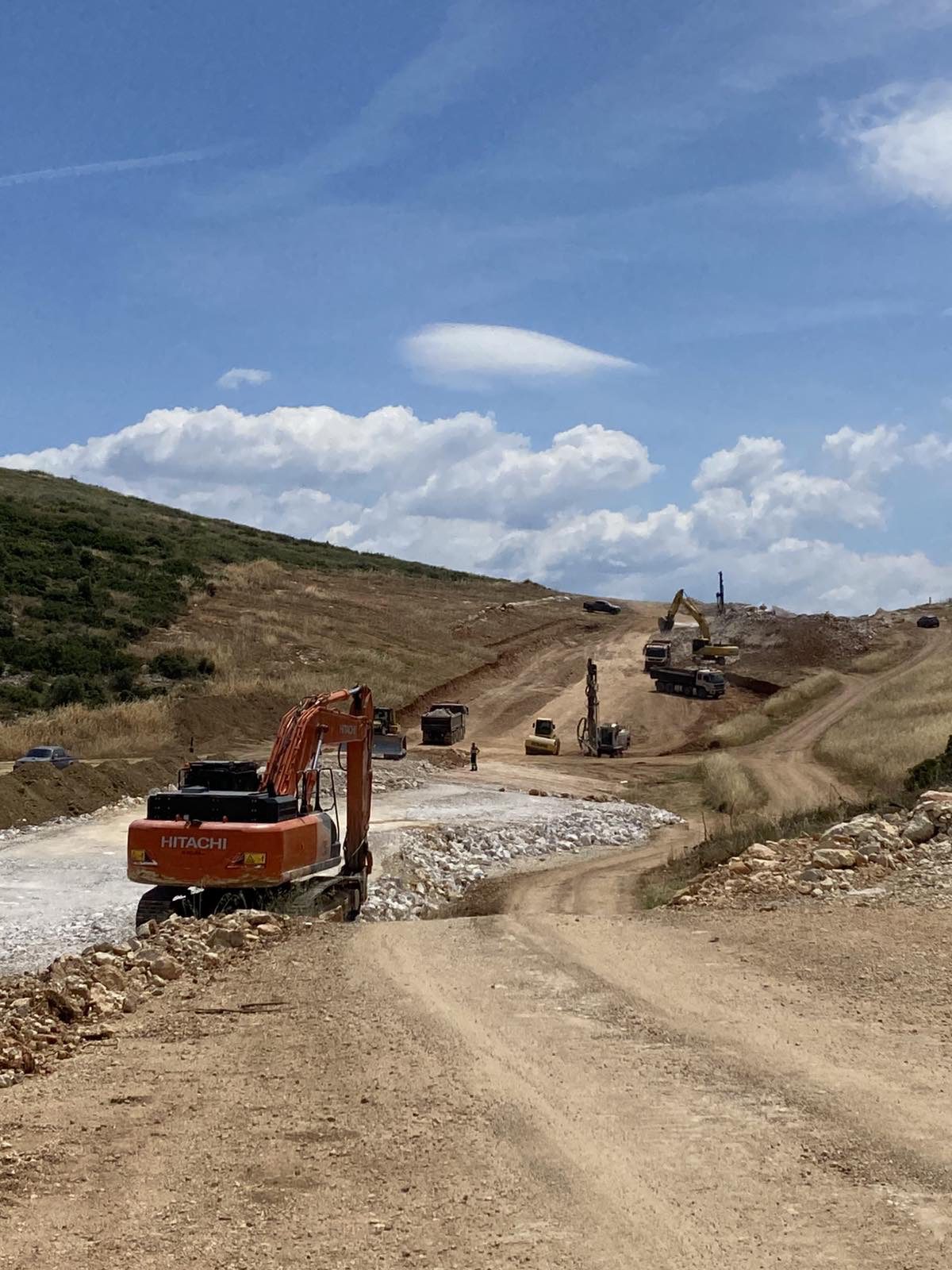 Εύβοια: Προχωρά το έργο της Παράκαμψης Χαλκίδας – Ψαχνών – Επί ποδός 60 μηχανήματα