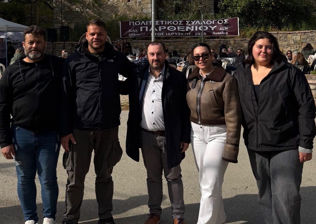 Δίπλα στους νέους της Εύβοιας που δίνουν ζωή στα χωριά τους, ο Ευάγγελος Χαϊνάς