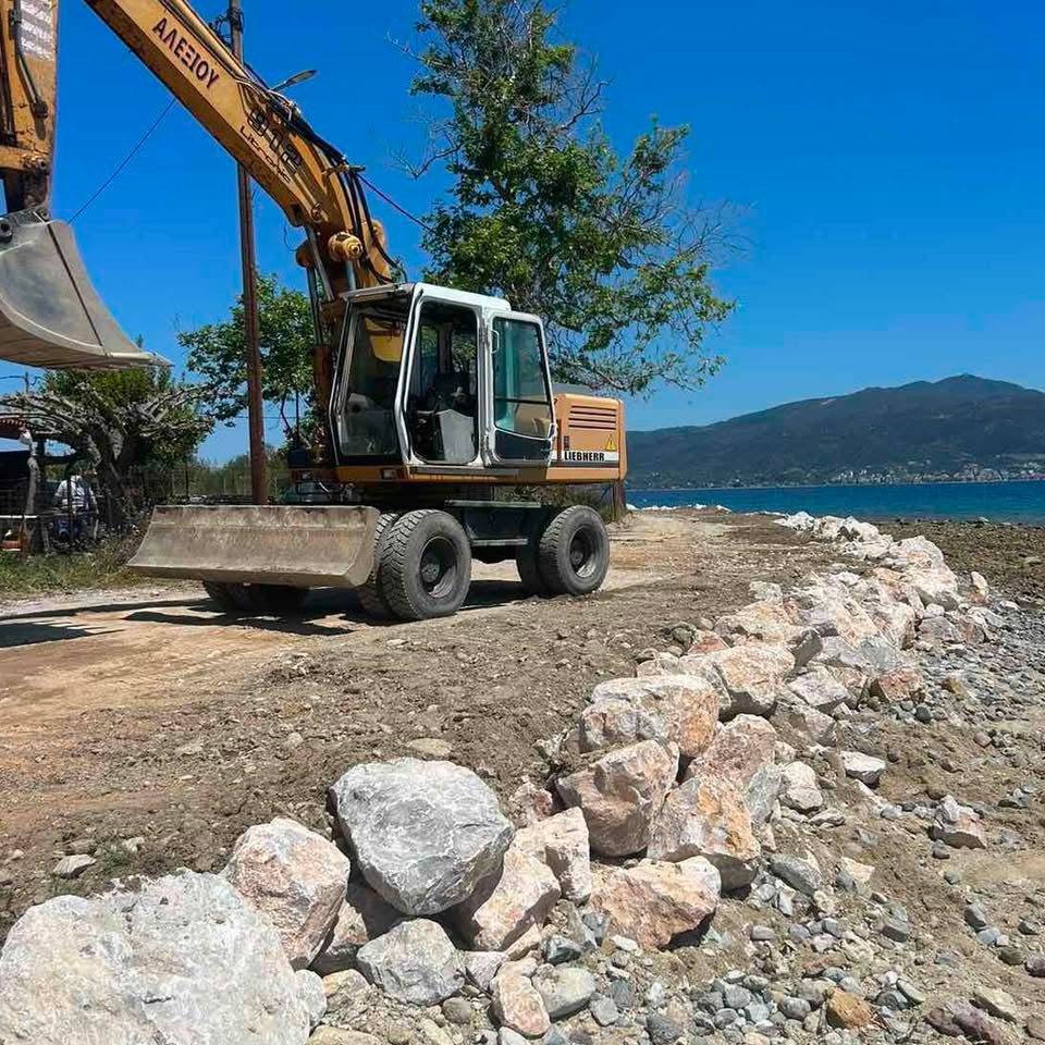 Εύβοια: Παρεμβάσεις ουσίας σε παραλιακό δρόμο