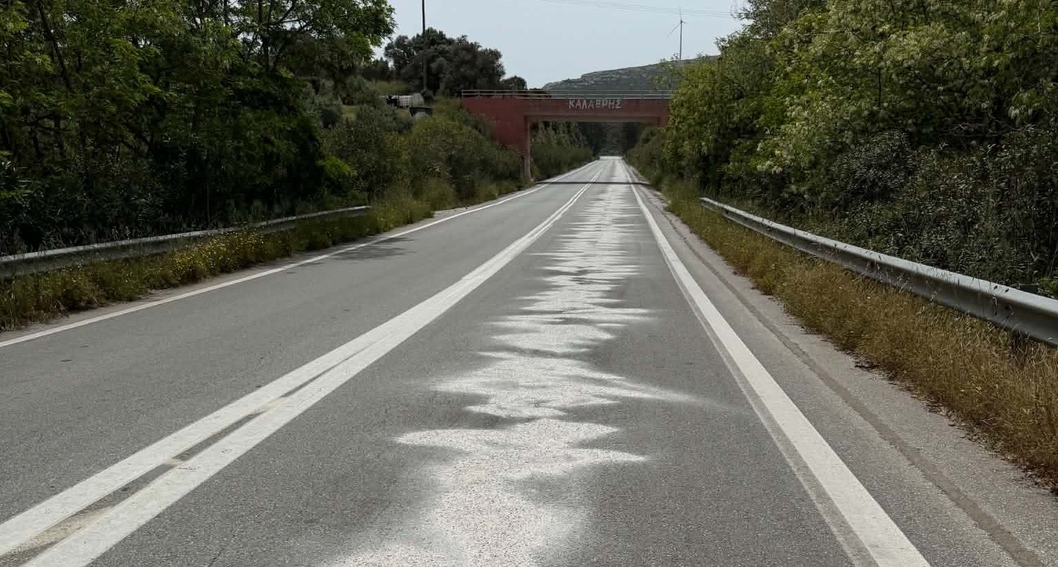Συναγερμός σε κεντρικό δρόμο της Εύβοιας:  Λάδια στο οδόστρωμα, μεγάλη προσοχή στους οδηγούς