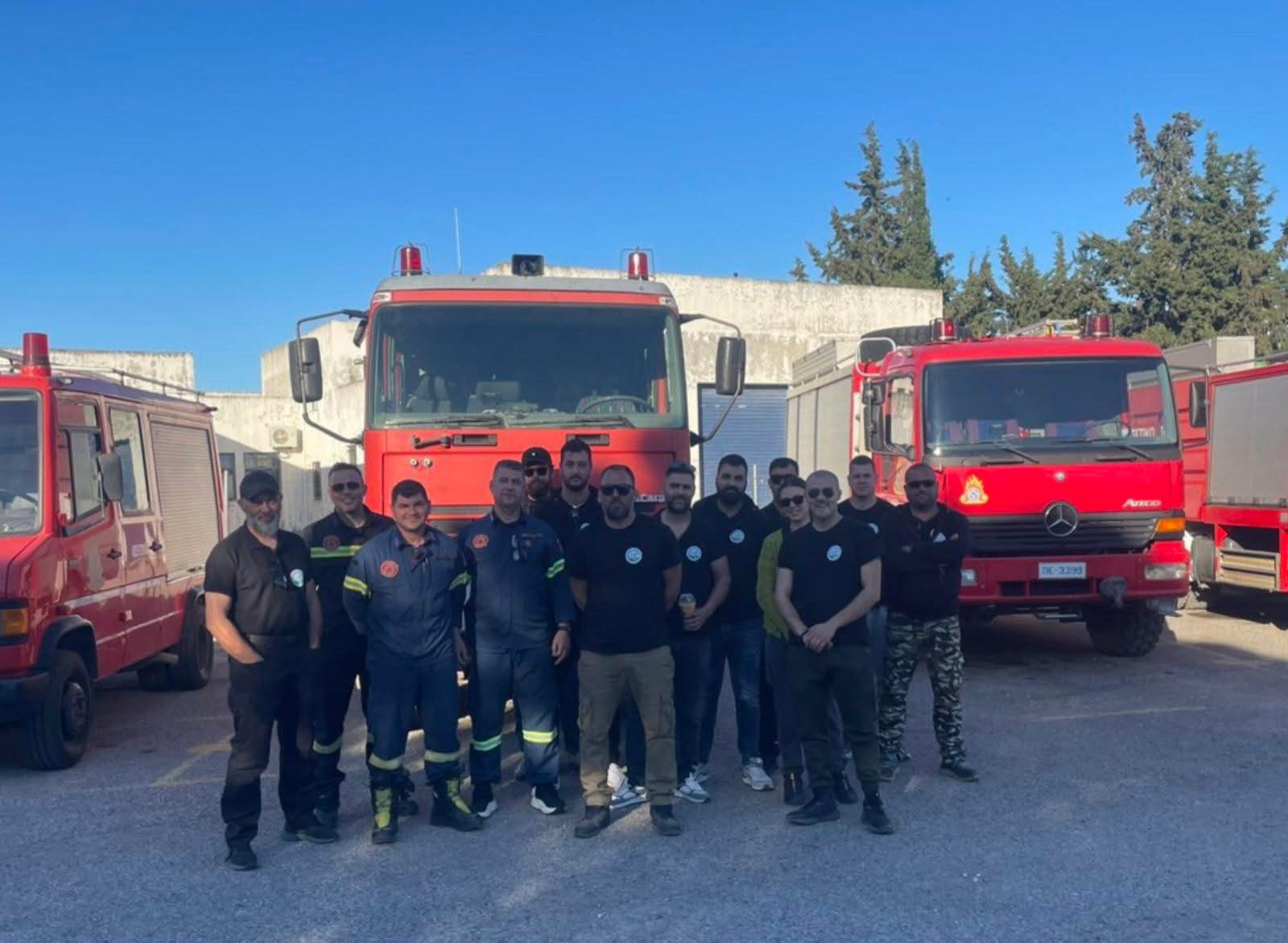Αλιβέρι: Πυροσβέστες εκπαιδεύουν εθελοντές – Σημαντική δράση για την περιοχή!