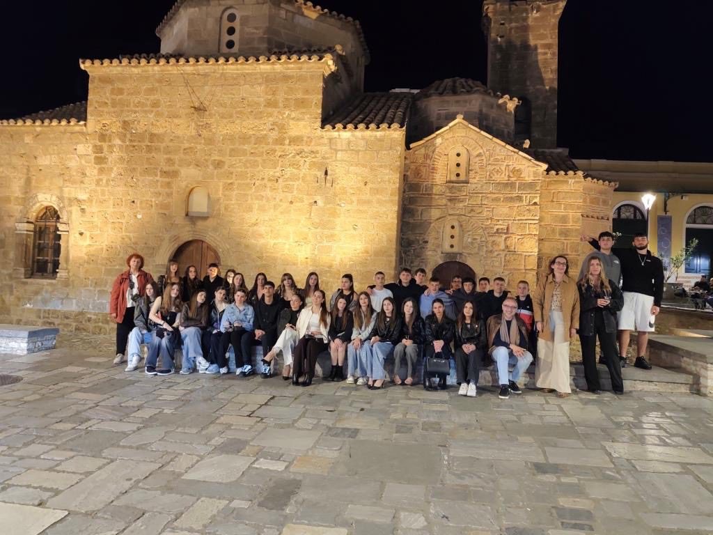 Οδοιπορικό στην Ιστορία και τον Πολιτισμό έκανε το 2ο ΓΕΛ Αλιβερίου!