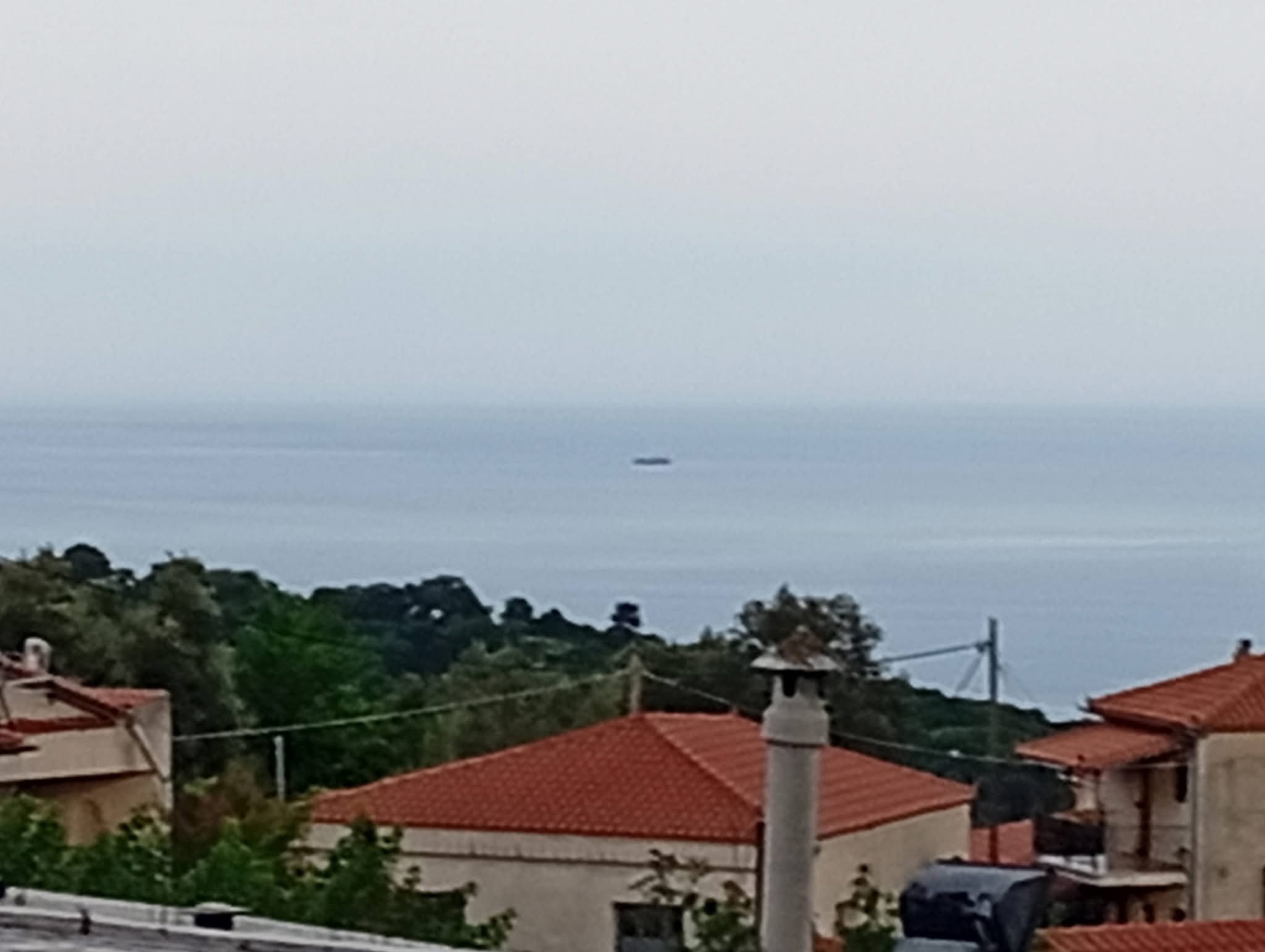Καιρός: Τοπικές βροχές και ζέστη σήμερα στην Εύβοια