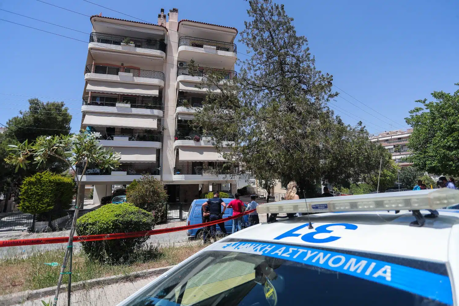 Τραγωδία στην Ηλιούπολη: Μάχη για τη ζωή της δίνει η 17χρονη πολυτραυματίας