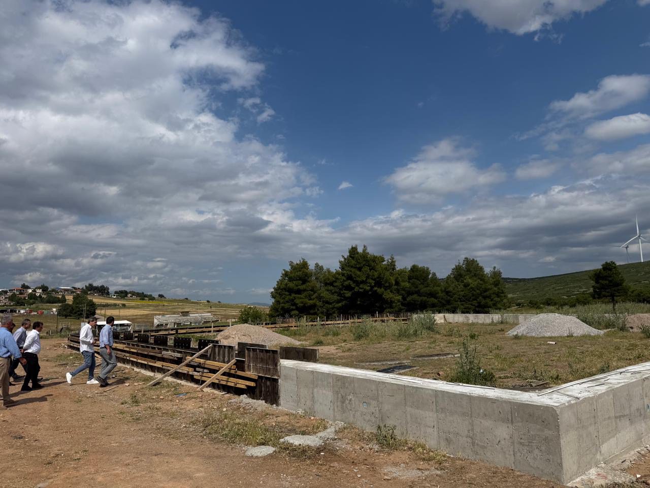 Χρηματοδοτήσεις για την κατασκευή ανοιχτού Κολυμβητηρίου και κόμβου Καναβαρίου στη Θήβα