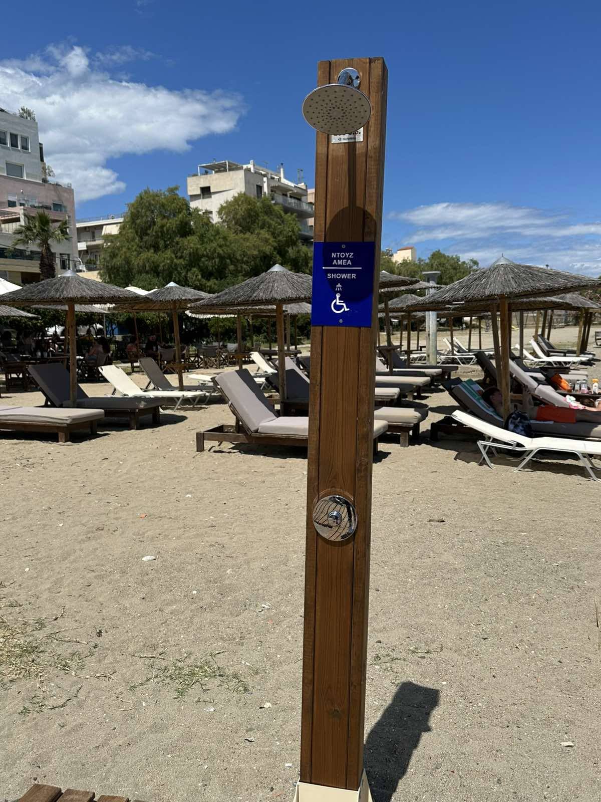 Σε αυτές τις παραλίες της Εύβοιας μπήκαν ράμπες ΑμεΑ