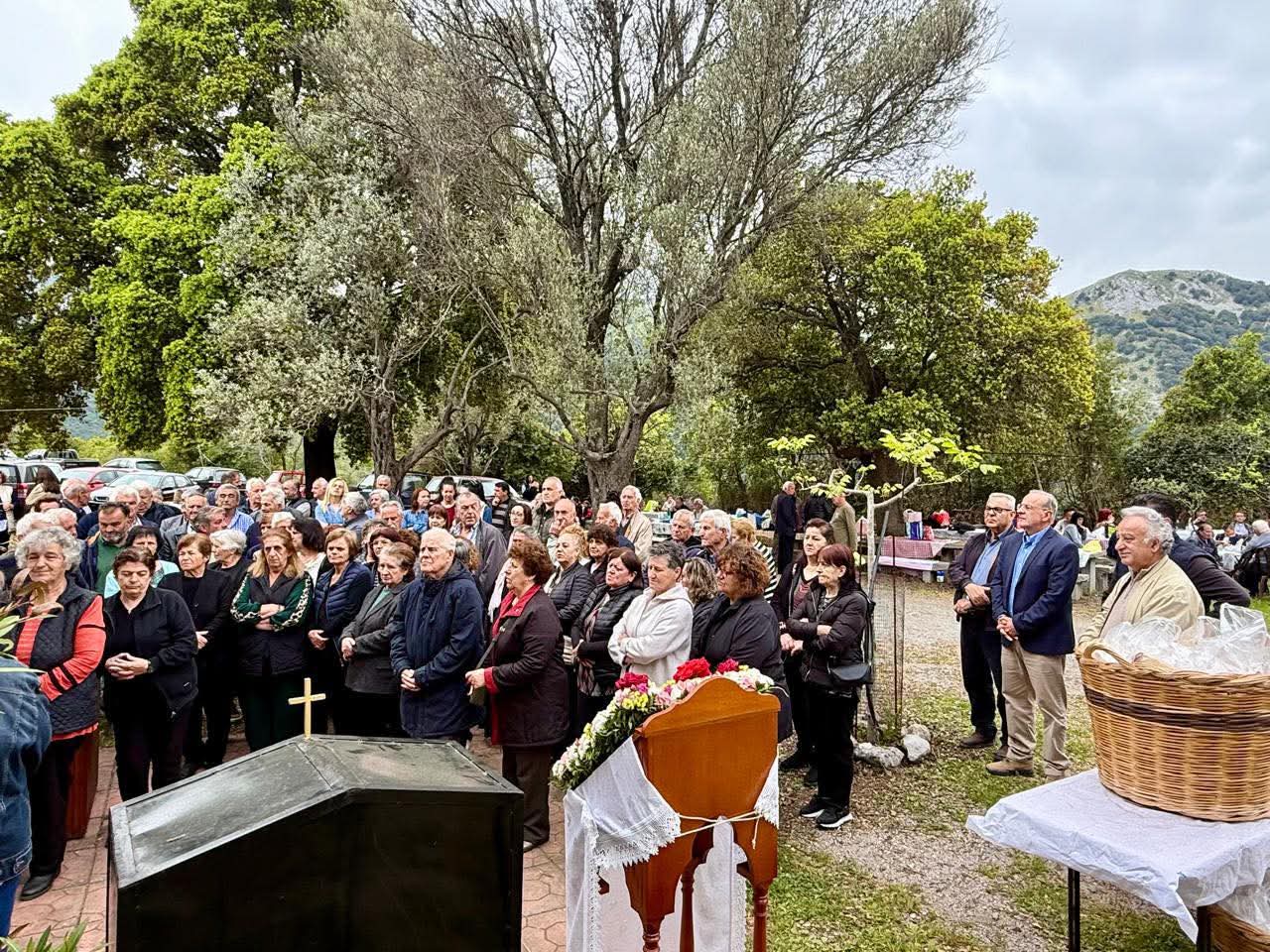Εύβοια: Σε αυτό το γραφικό χωριό έγινε σήμερα πανηγύρι – Ποιος βουλευτής ήταν εκεί