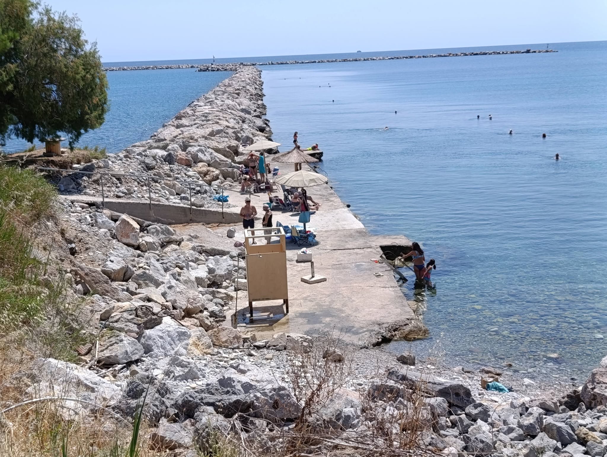 Άλλαξαν πρόσωπο οι παραλίες της Εύβοιας: Δείτε τι παρεμβάσεις έγιναν