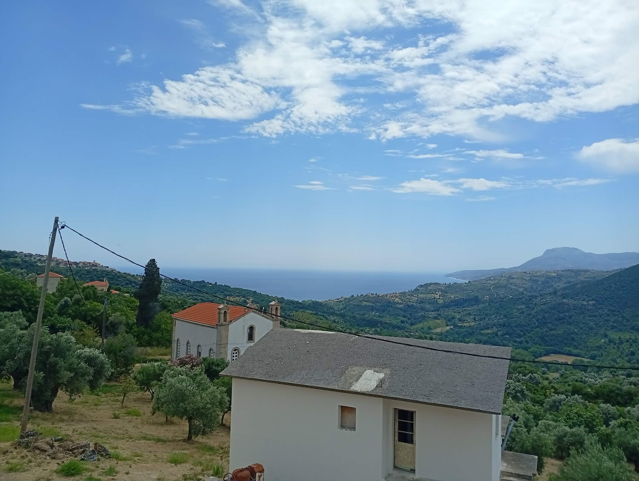Καιρός: Αραιή συννεφιά, μποφόρ και ζέστη σήμερα στην Εύβοια