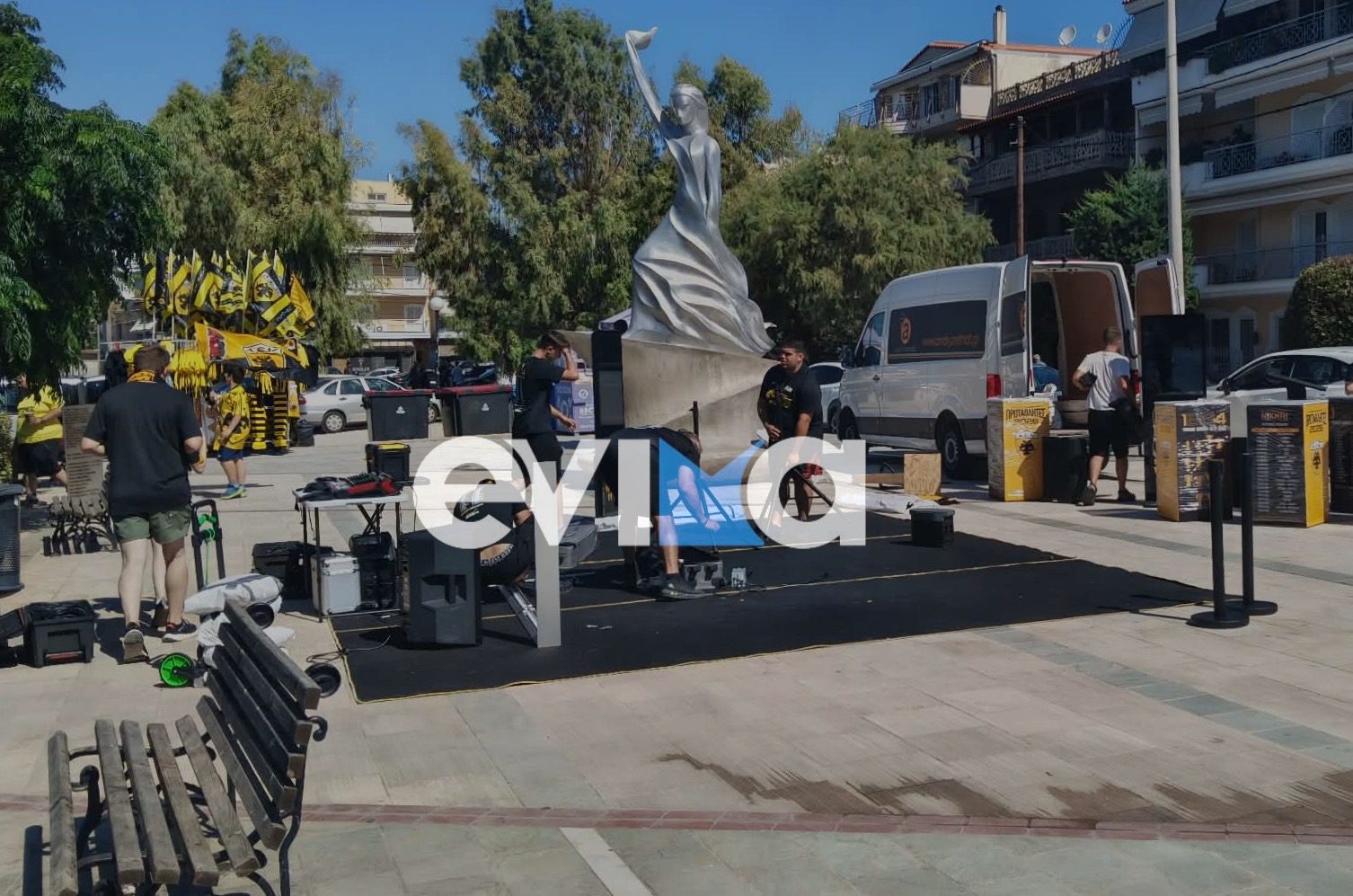 Ολα έτοιμα στην Εύβοια! Σε λίγο φτάνει στο Νομό το τρόπαιο της ΑΕΚ