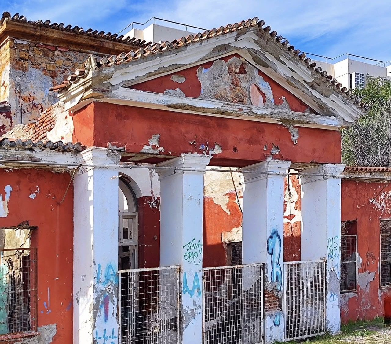 Γίνονται καινούργια αυτά τα λουτρά στην Εύβοια