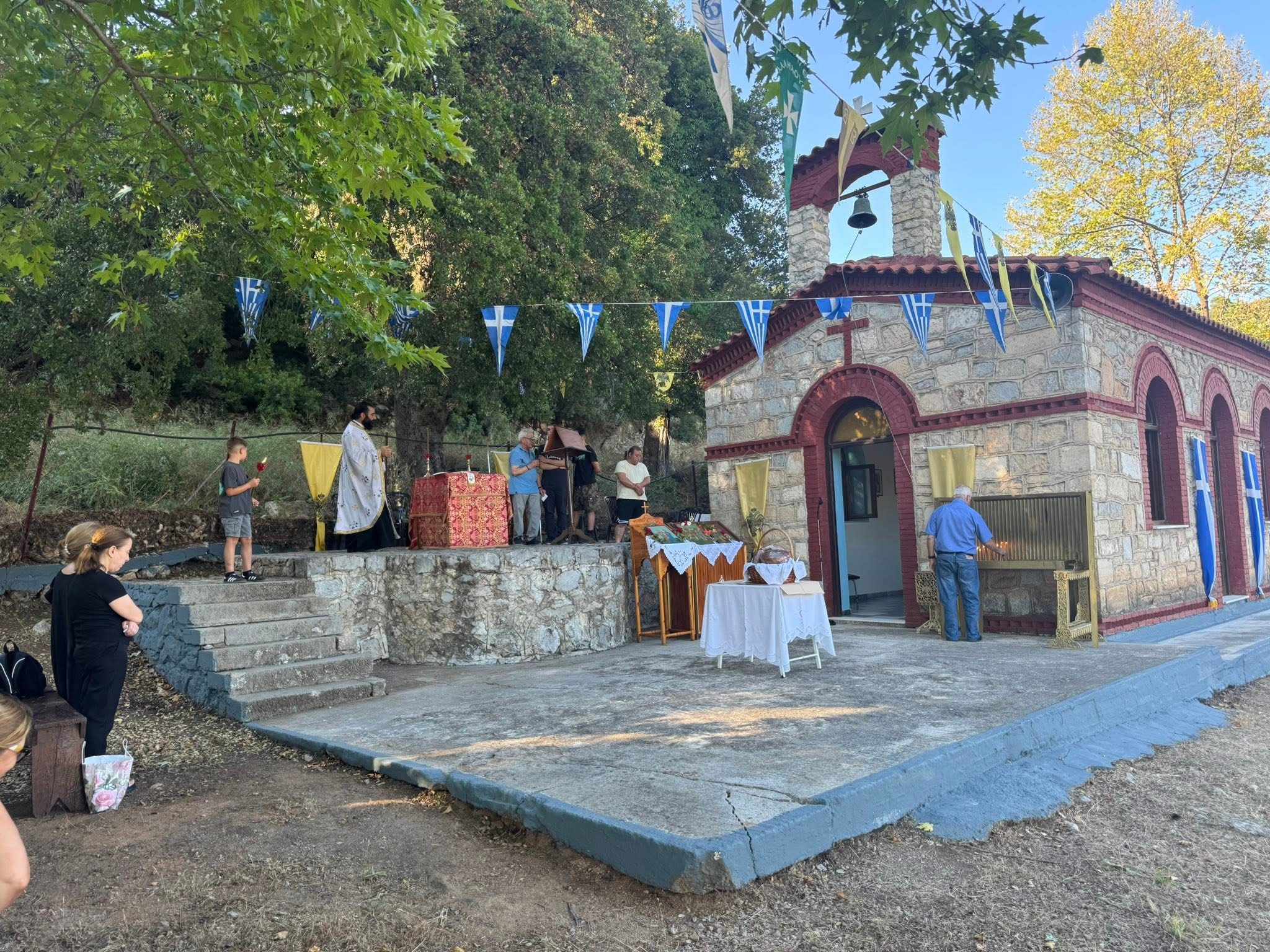 Εύβοια: Πανηγυρικός εσπερινός σε αυτό το ξωκλήσι Πέτρου και Παύλου