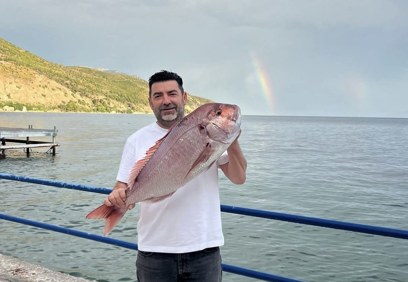 Έπιασαν γιαγάντιο ψάρι σε αυτή την περιοχή της Εύβοιας