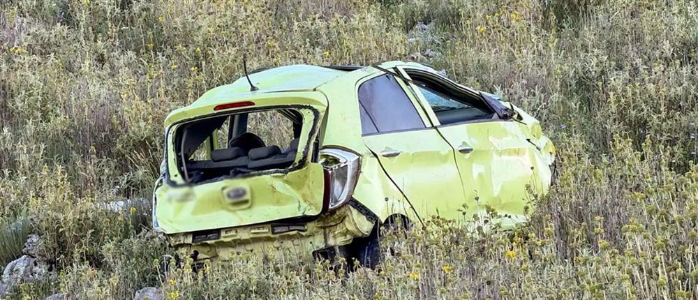 Τροχαίο ατύχημα στα Ιωάννινα: 21χρονος οδηγός κατέληξε σε γκρεμό