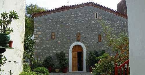 Αυτή είναι η ιερά μονή που κινδυνεύει από τους σεισμούς στην Εύβοια