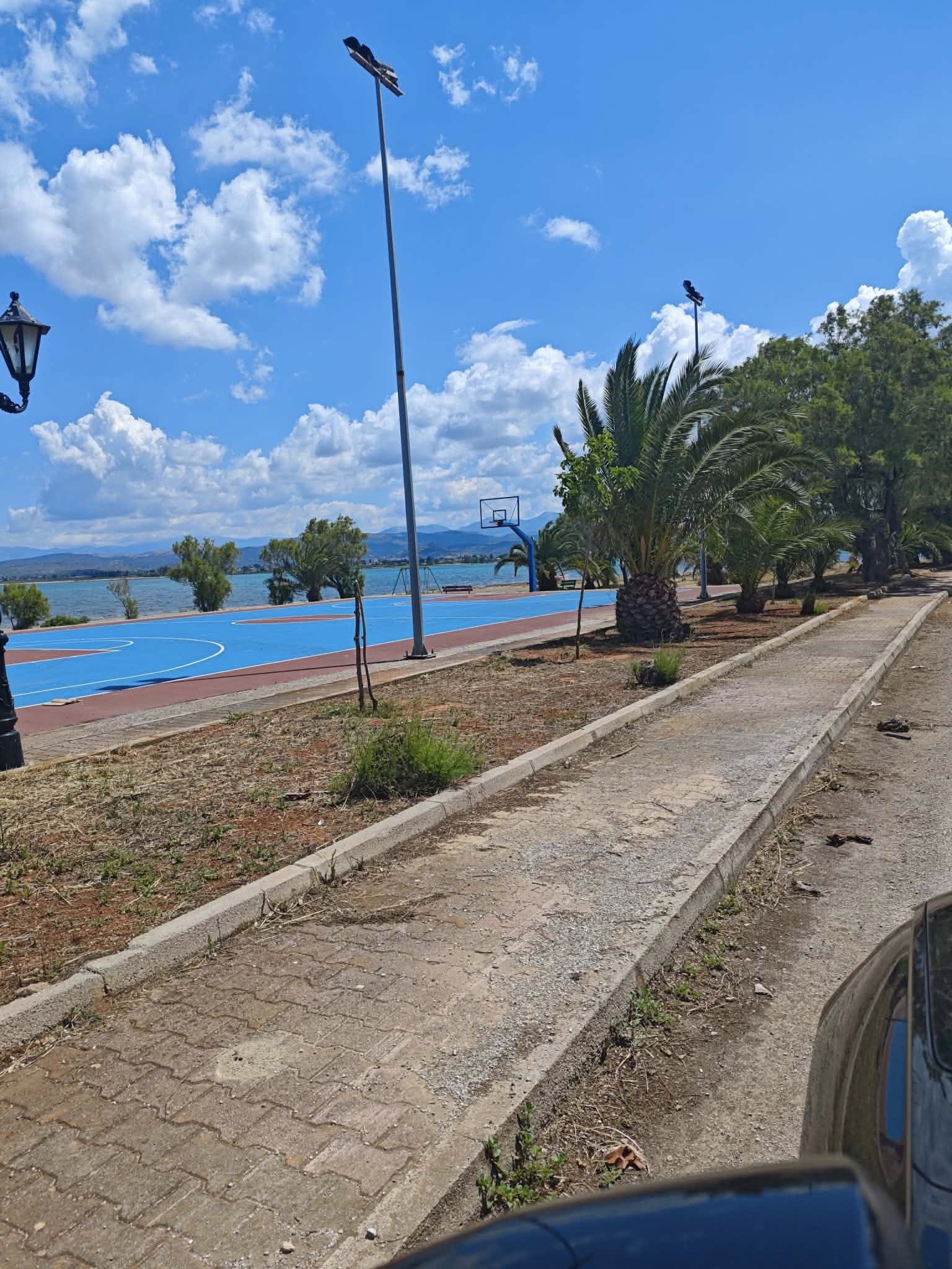 Εύβοια: Εκτεταμένες παρεμβάσεις από τον Δήμο Χαλκιδέων για καθαριότητα και αναβάθμιση