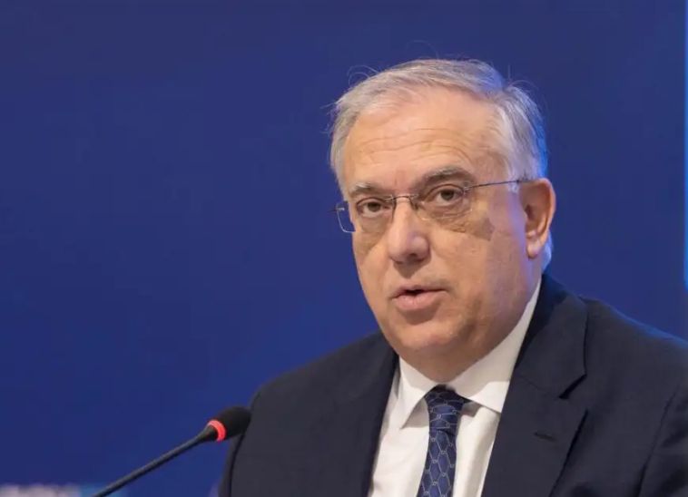 «Πάγωμα» τιμών το καλοκαίρι – Μειώσεις σε βασικά προϊόντα από Σεπτέμβριο