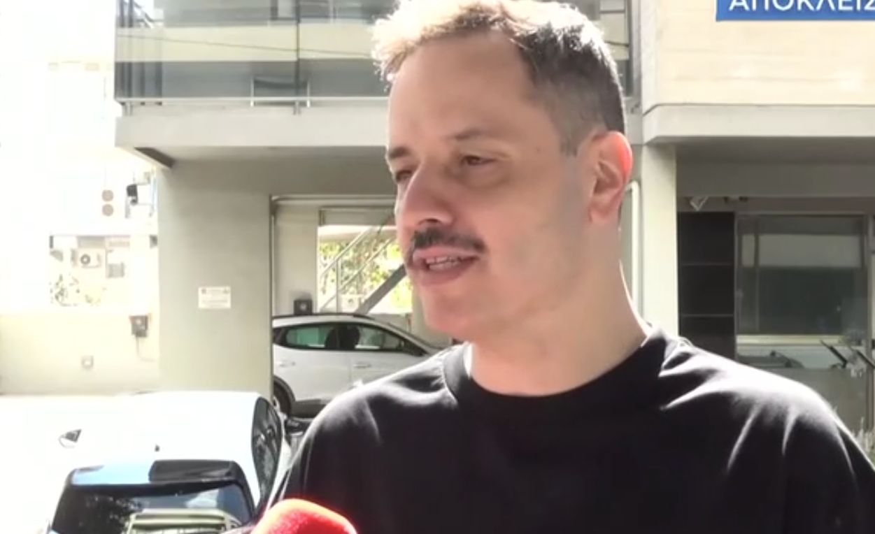 Οργή Τσουβέλα για τα σχόλια στη σύντροφό του: «Μου έλεγε τί μ@@@ γράφουν»