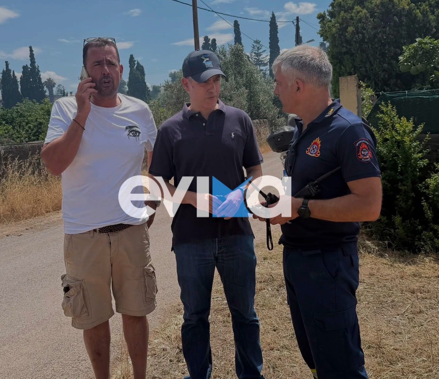 Φωτιά στην Εύβοια: Πώς σώθηκαν σπίτια στον Μπουρνώντα