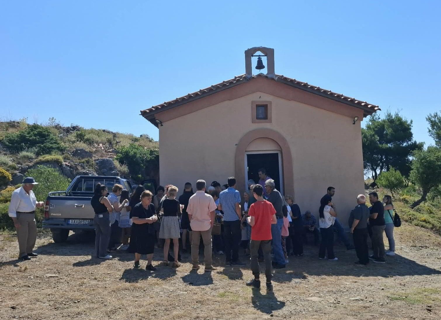 Συγκινητική γιορτή του Αγίου Προκοπίου σε γραφικό χωριό της Εύβοιας