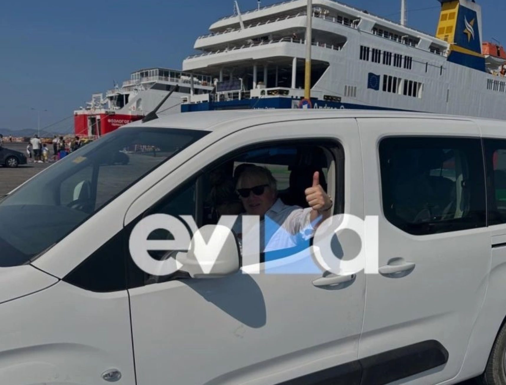 Αποκλειστικό evima – Μπόρις Τζόνσον: Έφτασε στην Εύβοια – Η πρώτη του στάση μετά το Μαρμάρι