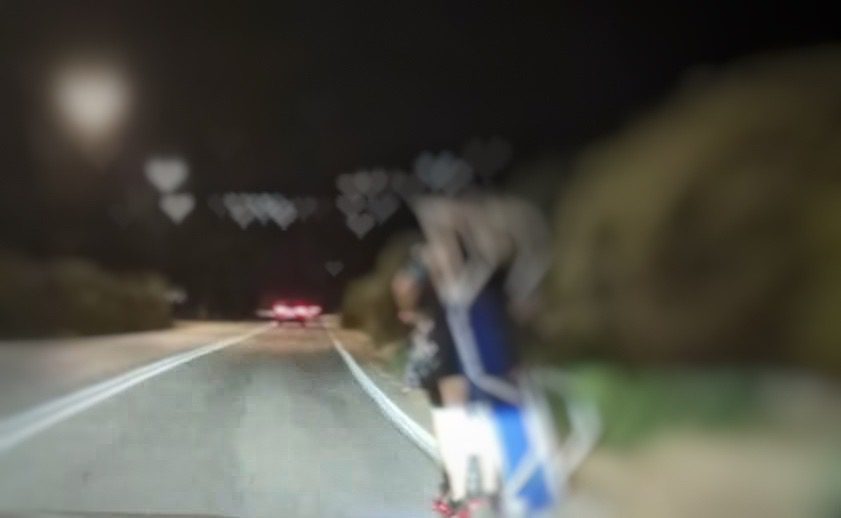 Εικόνα σοκ σε κεντρικό δρόμο της Εύβοιας με δύο γυναίκες