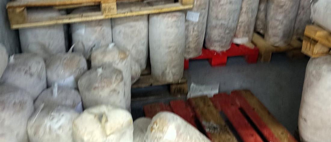 Κατασχέθηκαν 6,2 τόνοι ακατάλληλων κρεάτων στην Αττική