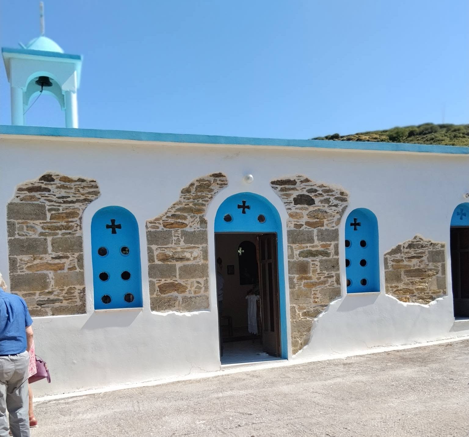 Συγκίνηση στην Εύβοια: 33 κάτοικοι γιόρτασαν αυτό το πανέμορφο εκκλησάκι της Αγίας Μαρίνας