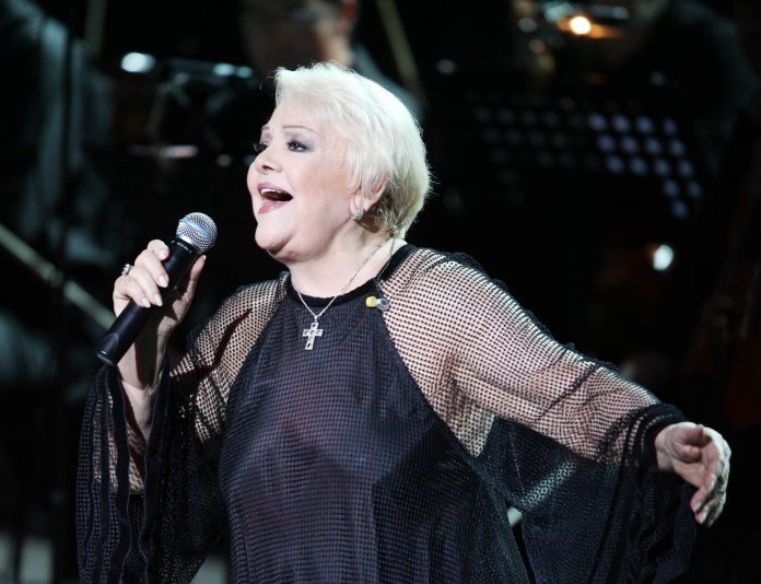 Θλίψη! Πέθανε η σπουδαία τραγουδίστρια Μαίρη Λίντα