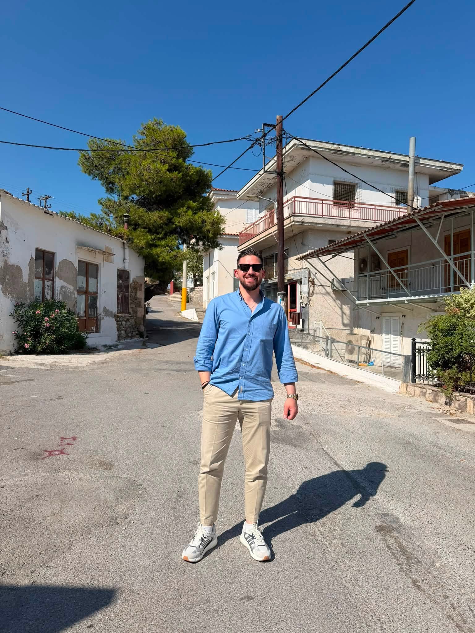 «Οργώνει» όλη την Εύβοια ο Απόστολος Σπανός