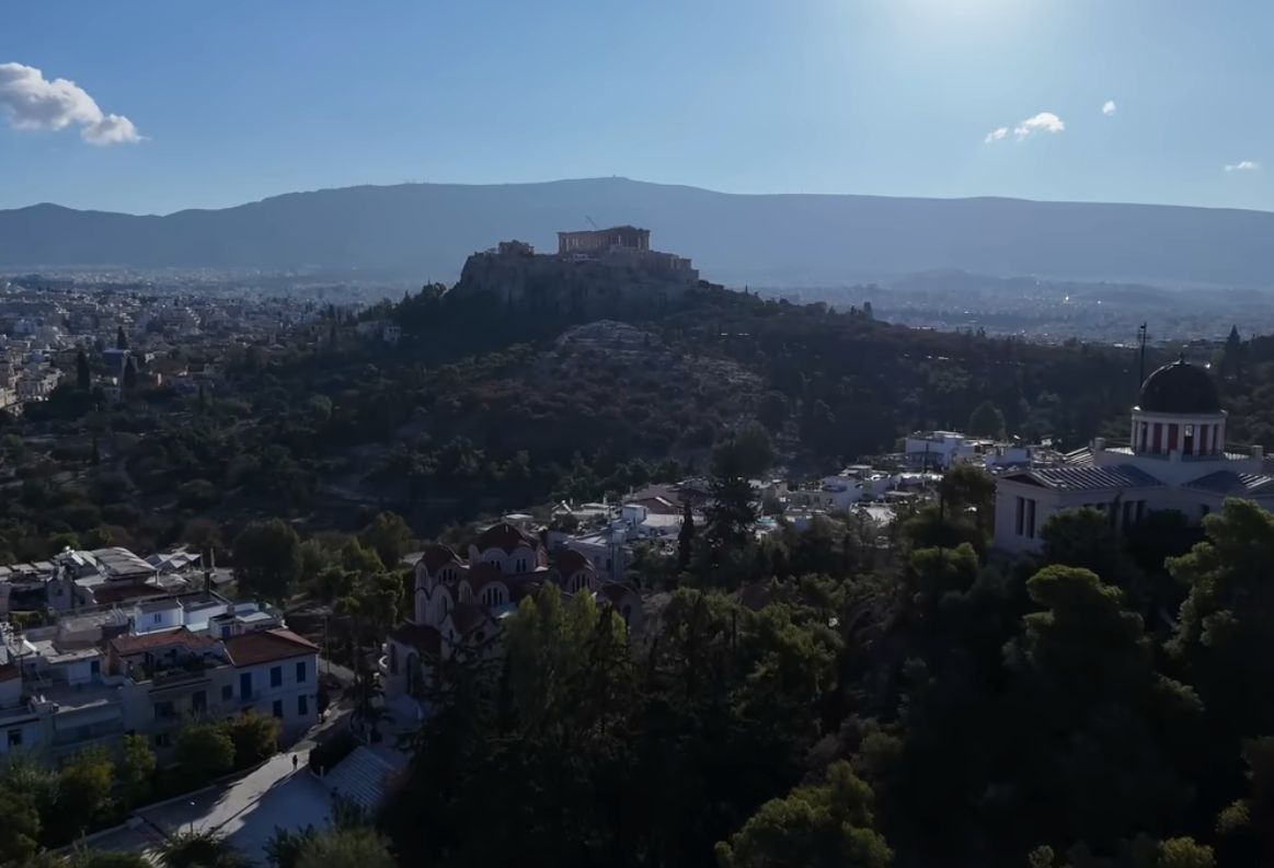 «Χιλιόμετρο μηδέν»: Εκεί ξεκινούν οι αποστάσεις της Αθήνας – Δεν είναι η Ομόνοια