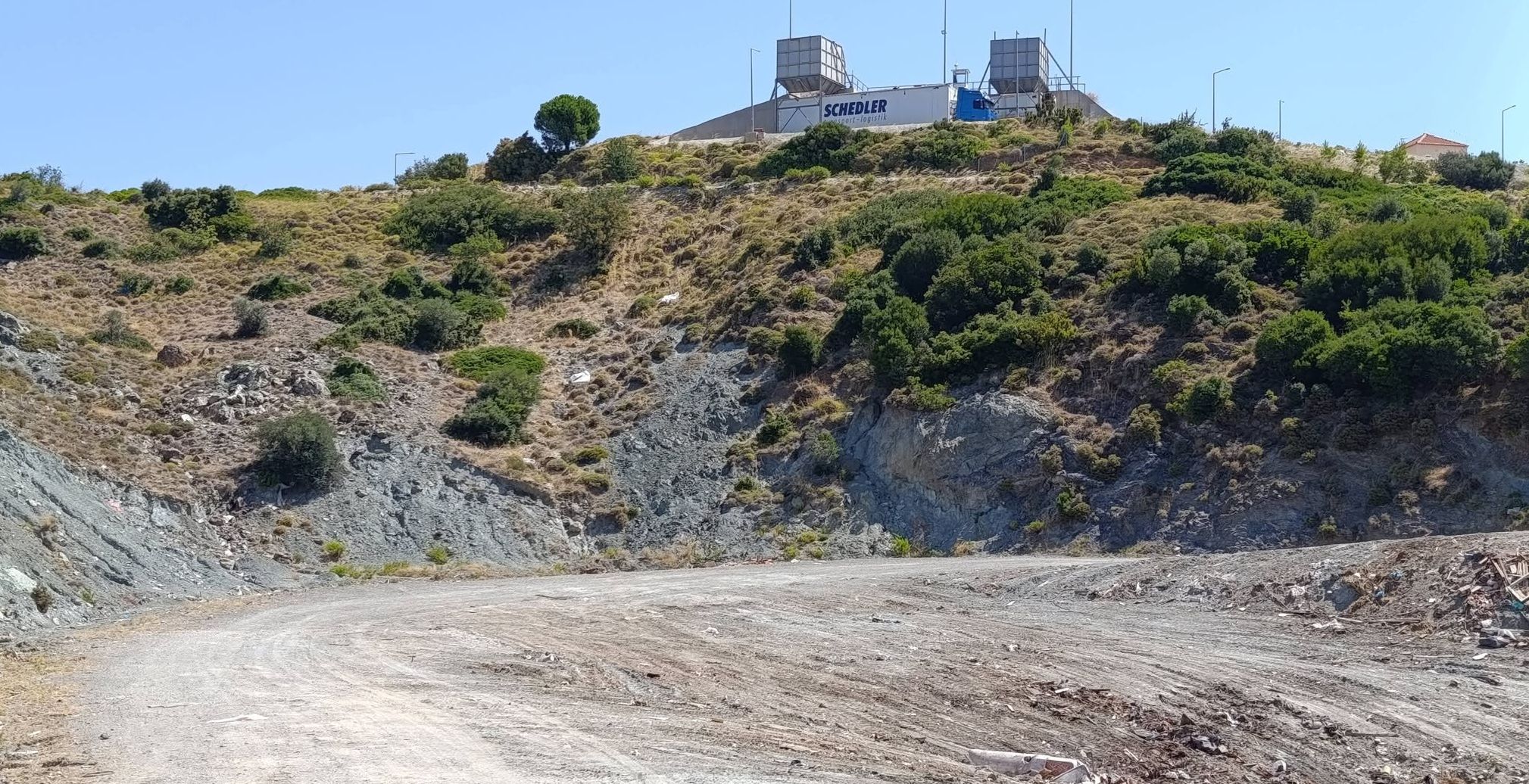 Εύβοια: Τέλος στις παράνομες χωματερές – Έρχονται πρόστιμα για όσους πετούν ογκώδη απορρίμματα